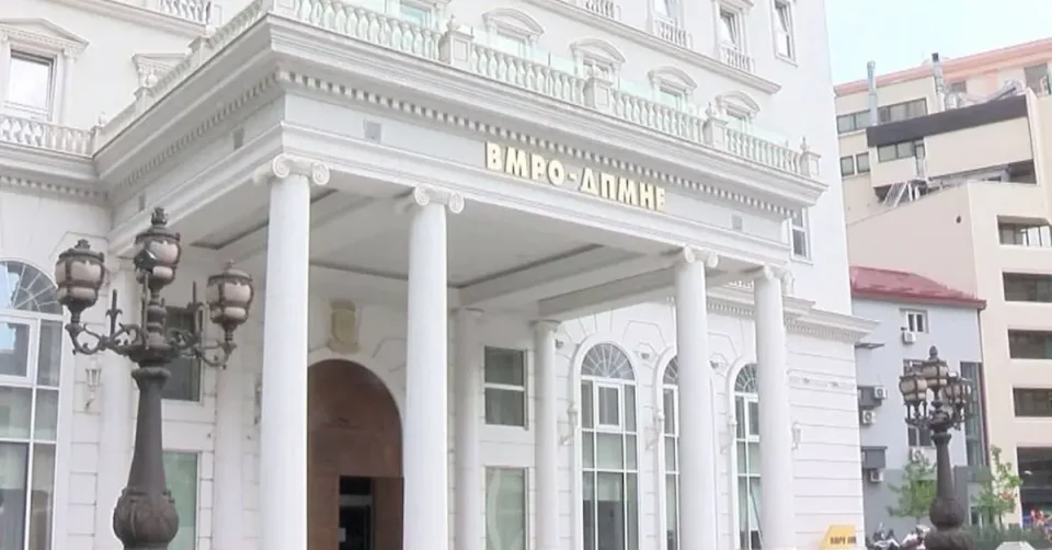 КАРПОШ ЗА НЕГО Е ЛИЧНА ФИРМА, ГРАЃАНИТЕ СЕ ЗАБОРАВЕНИ: Стевчо Јакимовски сака да го бетонизира Влае, тврди ВМРО-ДПМНЕ