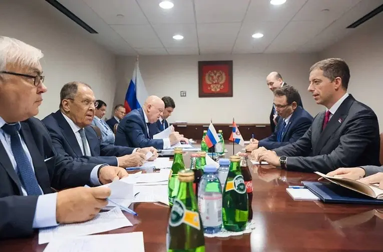 Србија нуди посредување во украинскиот конфликт – предлог мировните преговори да се одржат во Белград?