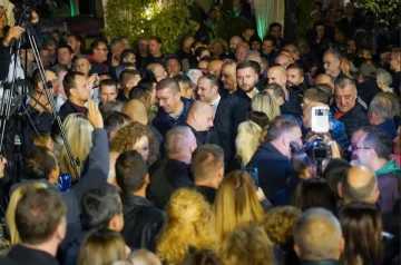 ФЕНОМЕН НА КИДНАПИРАНА ОПШТИНА: Нема да поминат тајните договори на Венко и Стевчо, Сотир победува во Карпош, вели Мицкоски