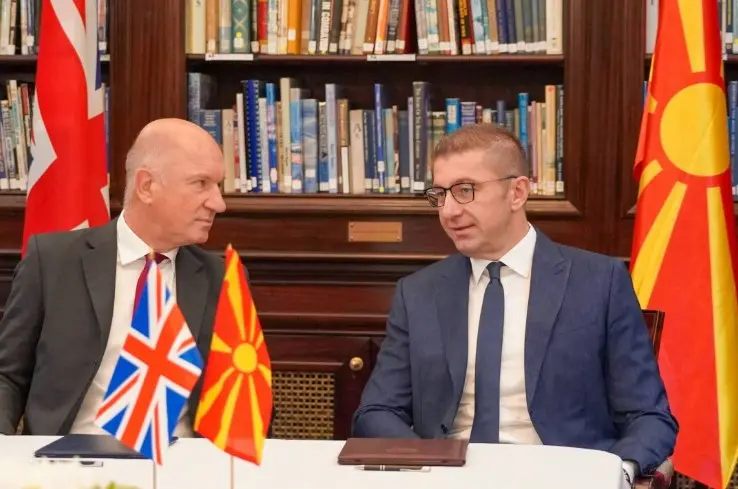 ИДНИНАТА НА МАКЕДОНИЈА Е ВО ЕУ: Членството во Унијата е една од нашите последни стратешки цели, но истовремено ќе се бориме да ги заштитиме националните интереси, вели Мицкоски