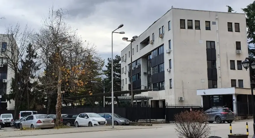 ХОРОР ВО ДОМОВИ ЗА СТАРИ ЛИЦА: Трпеле физичко насилство, добивале храна со поминат рок, лекови кои не им биле препишани