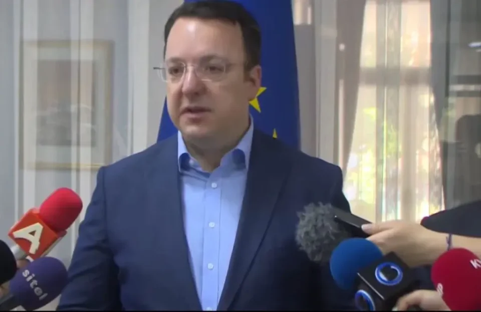 Николоски: По локалните ќе нема предвремени парламентарни избори, туку одговорност од сите кои ја злоупотребиле власта