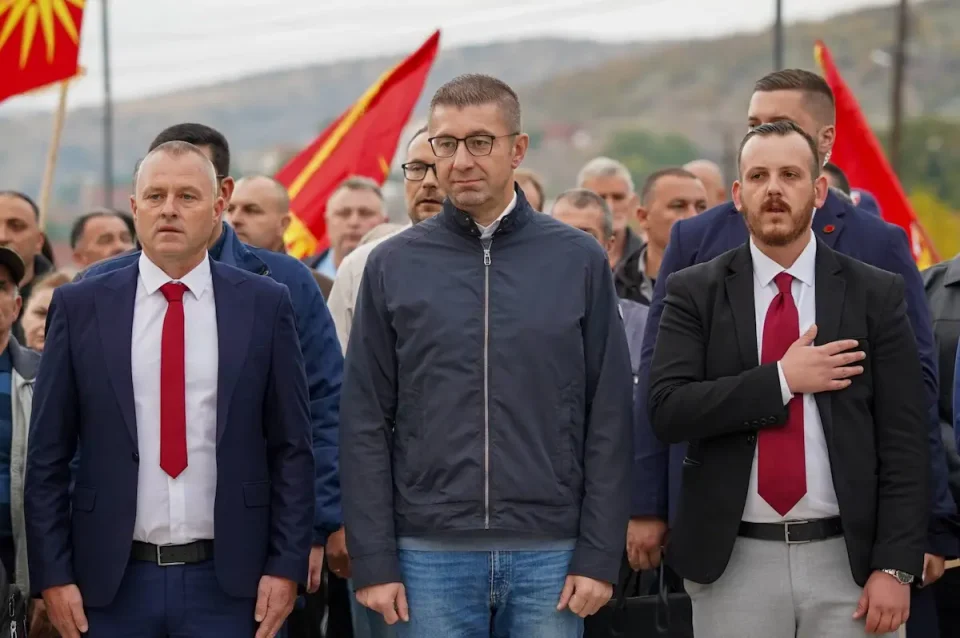 НЕ ВЕТУВАМЕ ЧУДА, ТУКУ ЧЕСНА РАБОТА: Овие избори се одлука за вашата иднина, порача Мицкоски од Чашка