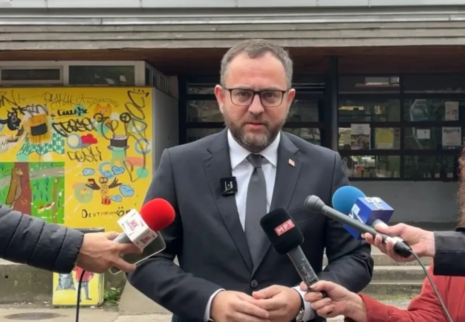 Тошковски: Полицијата обезбедува мирно гласање – граѓаните слободно го остваруваат правото на глас