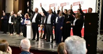 СО НАЦИОНАЛИЗАМ САКААТ ДА ЈА ПРИКРИЈАТ НЕСПОСОБНОСТА: Политиката на поделби на ДПМНЕ доведува до тензија, порача Филипче