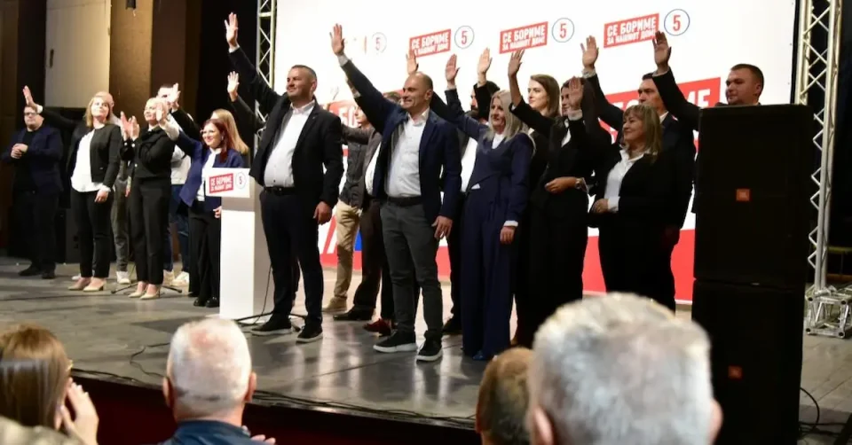 СО НАЦИОНАЛИЗАМ САКААТ ДА ЈА ПРИКРИЈАТ НЕСПОСОБНОСТА: Политиката на поделби на ДПМНЕ доведува до тензија, порача Филипче