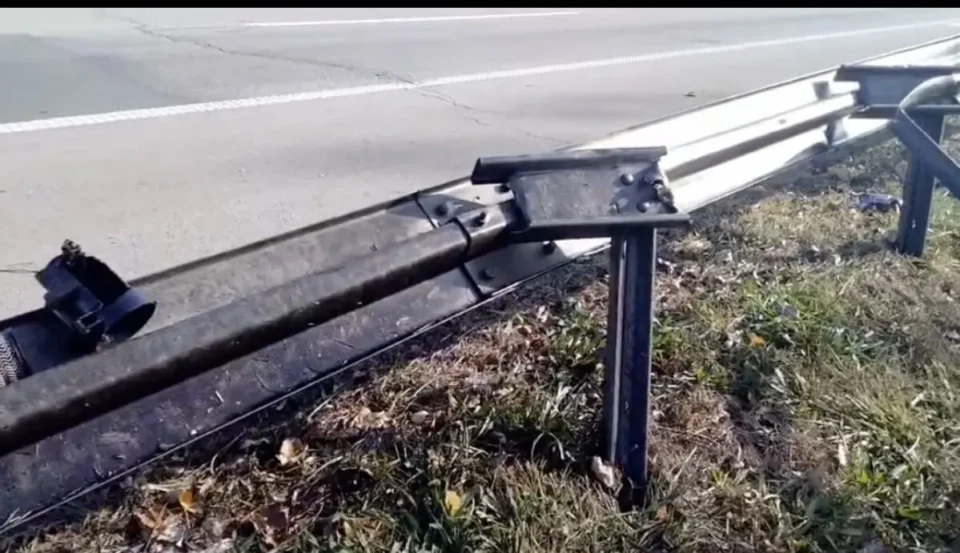 (ВИДЕО) Трагедија на автопатот Белград – Нови Сад: Загина дете, повредени уште седум малолетни спортисти