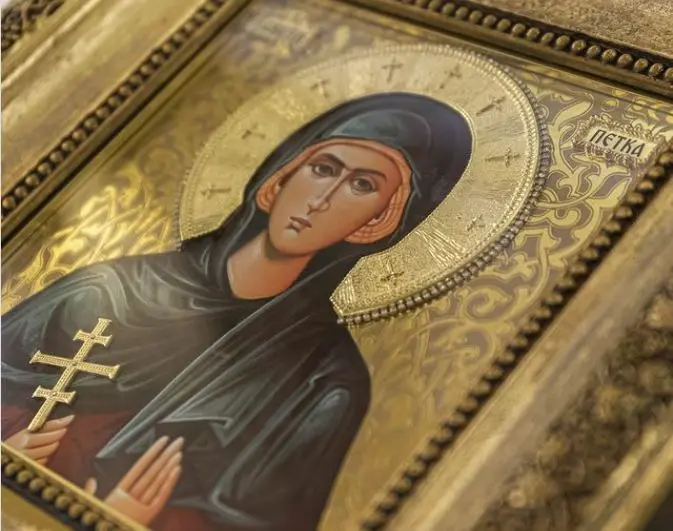 ДЕНЕСКА ЈА ПРАЗНУВАМЕ СВЕТА ПЕТКА: Заштитничка на жените, болните и сиромашните