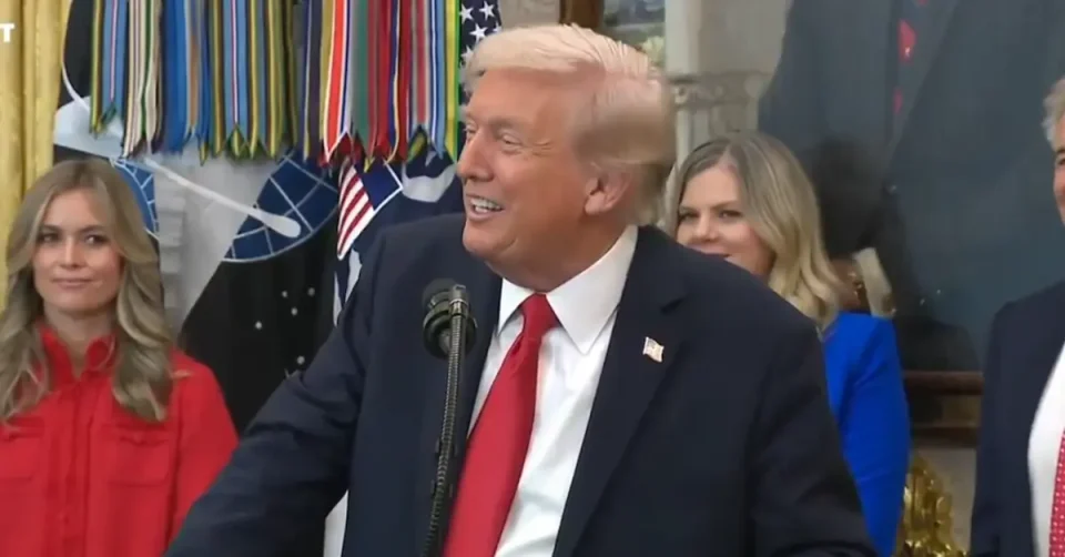 (ВИДЕО) НА ПУТИН НЕ МУ СЕ ДОПАЃАШЕ ИДЕЈАТА: Го прашав што мисли ако дадам Tomahawk ракети на Украинците, вели Трамп