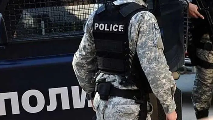 СЕ РАЗБИВА ОРГАНИЗИРАНА МРЕЖА КОЈА ТРГУВАЛА СО ДРОГА: Голема полициска акција во Ѓорче Петров, Хром и Нерези