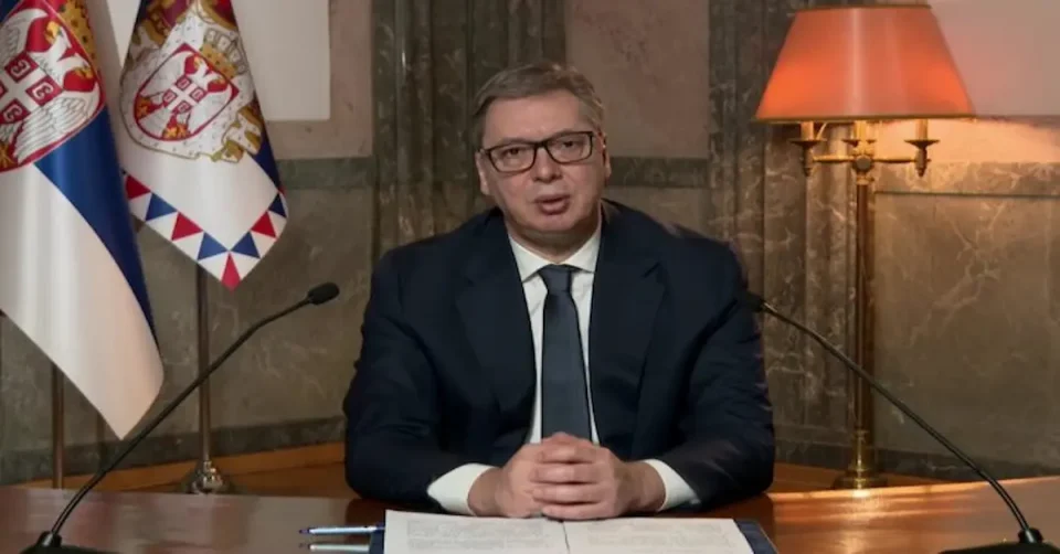 ВУЧИЌ СО ИЗВИНУВАЊЕ: Жалам за некои работи што ги кажав за студентите и демонстрантите, повикувам на општествен дијалот по 1 ноември!