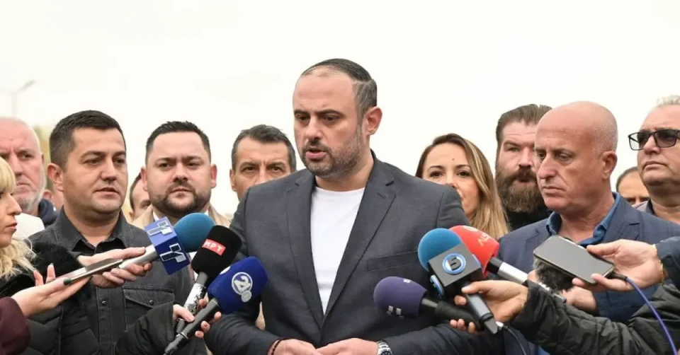 СКОПЈЕ СО ГОЛЕМА НОВОГОДИШНА ПРОСЛАВА: Ѓорѓиевски најави украсен главен град и финансиска ревизија во јавните претпријатија