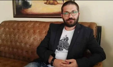 Дурловски: Културата ни ја диктираат луѓе однадвор - време е за строги правила за странските изведувачи