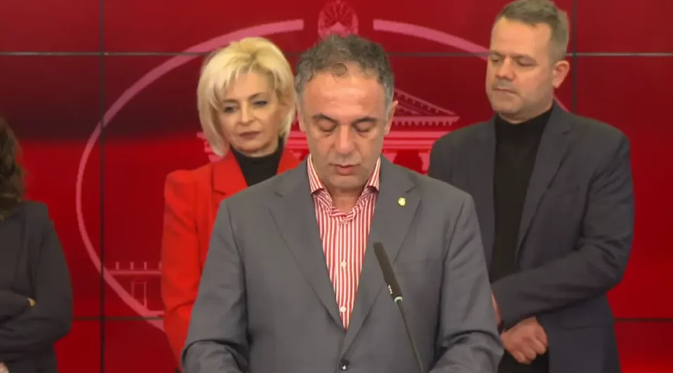 (ВО ЖИВО) Прес-конференција на министерот за здравство Азир Алиу