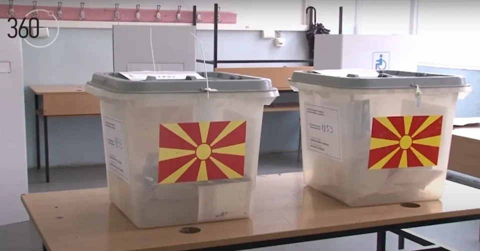 НАРУШУВАЊЕ НА ИЗБОРНИОТ МОЛК: Регистрирани активности во штабови и повици за гласање