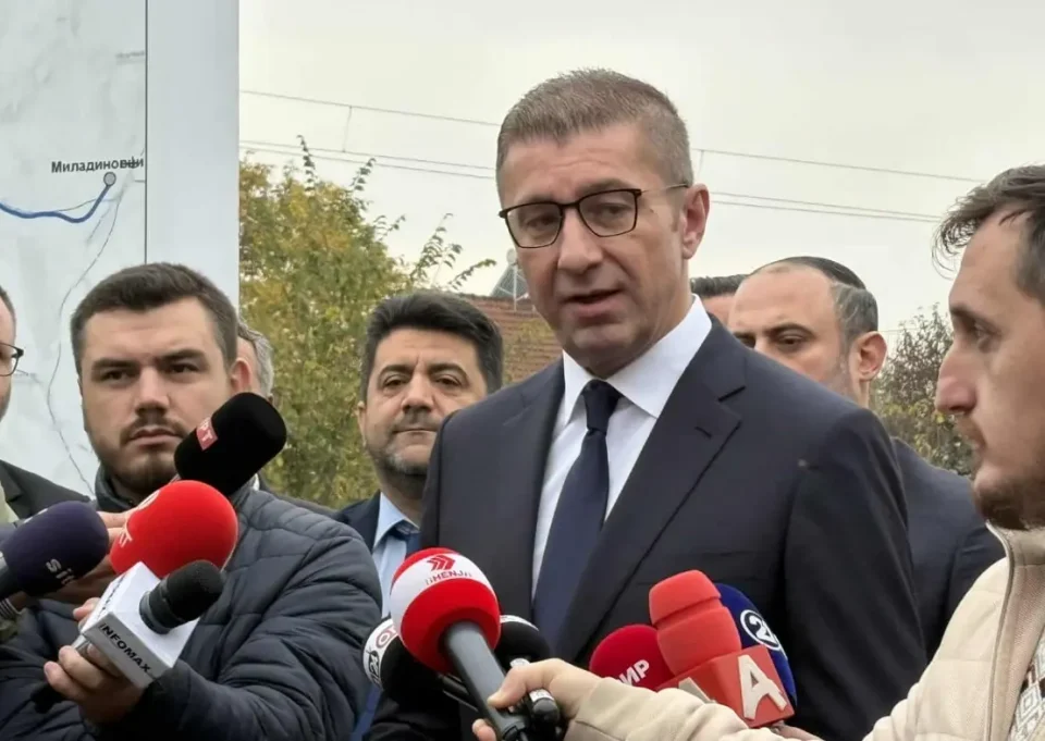 МИЦКОСКИ НАЈАВИ ИНВЕСТИЦИИ: Нова железничка линија и градски воз за почист воздух