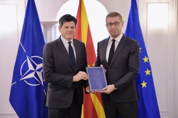 Извештајот на Европската комисија не е оценка за една влада, туку за континуитетот на реформите – забележан напредок во многу области, но и предизвици што остануваат, вели Мицкоски