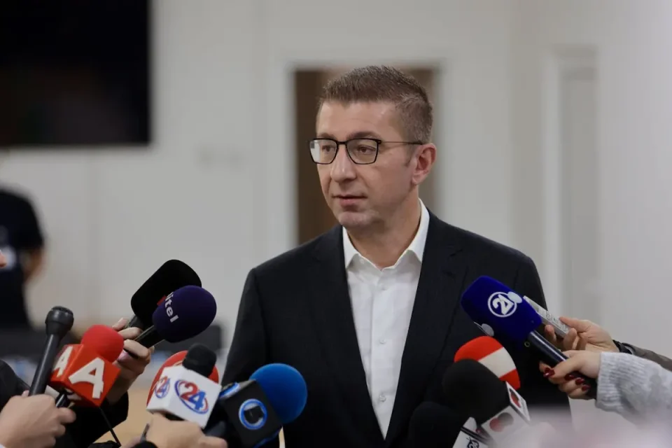 Мицкоски утре ќе додели решенија за самовработување како дел од Оперативниот план за вработување