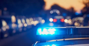 Лажни дојави за бомби во СЦ „Јане Сандански“ и хотел „Русија“ - полицијата реагираше веднаш