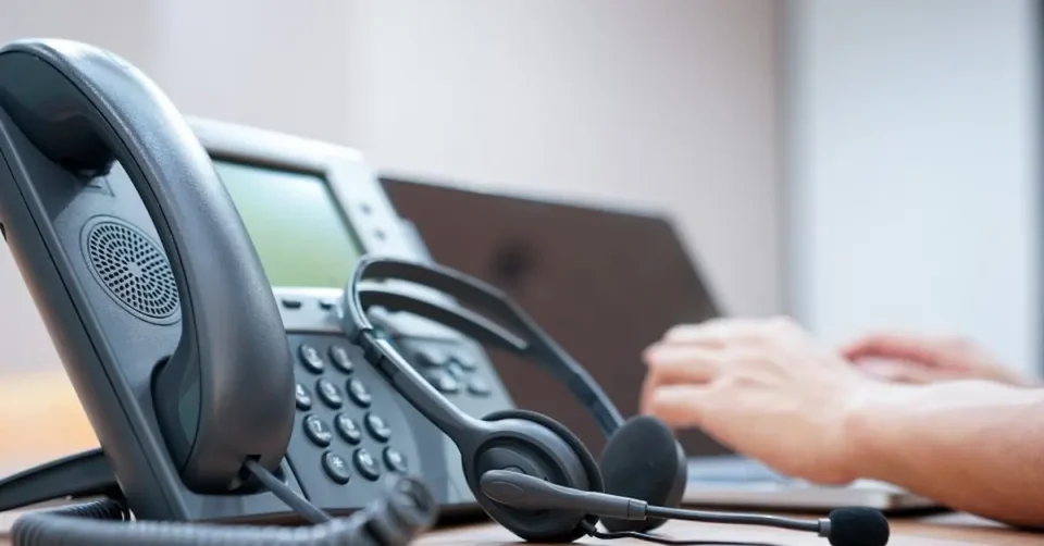 Отворена бесплатна линија за повреда на избирачко право