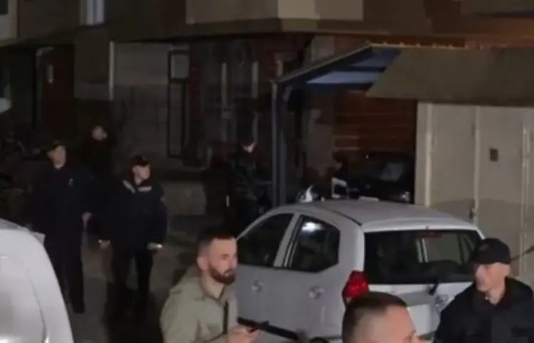 25-ГОДИШНА ДЕВОЈКА ОД КОСОВО ПРОНАЈДЕНА МРТВА ВО ТЕТОВО: Се истражува кои се вмешани за нејзината смрт