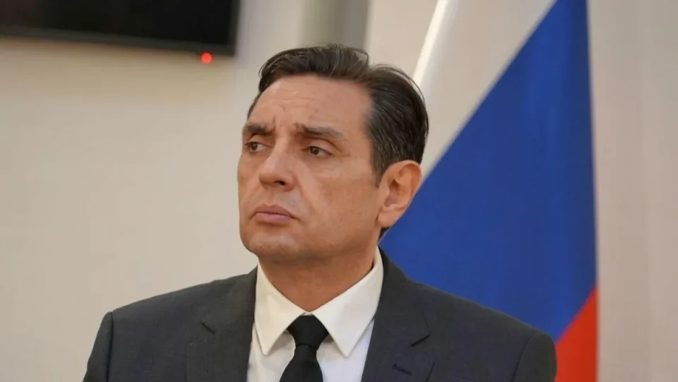 БУГАРИТЕ НЕКА ПАЛАТ СВЕЌИ И МОЛЧАТ: Сè уште не сме ги изброиле српските деца заклани од бугарскиот окупатор во двете светски војни, вели Вулин по жалбите на Радев за ризиците од доктрината „Српски свет“