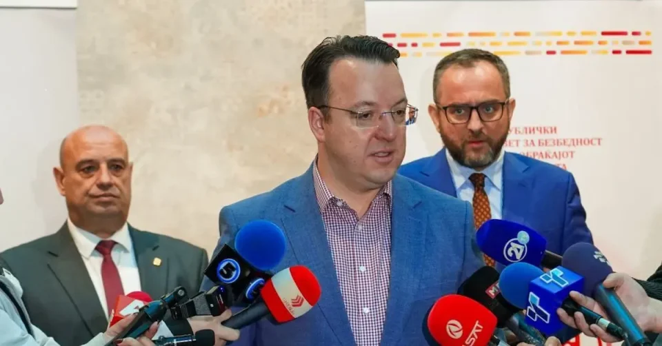 Николоски: Вложуваме во модерни автопати да ја подигнеме безбедноста и да ги намалиме сообраќајните незгоди