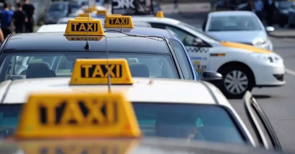 ЗАКОНИТЕ МОРА ДА СЕ ПОЧИТУВААТ, РЕД ЌЕ ИМА: Град Скопје започна акција против дивите превозници