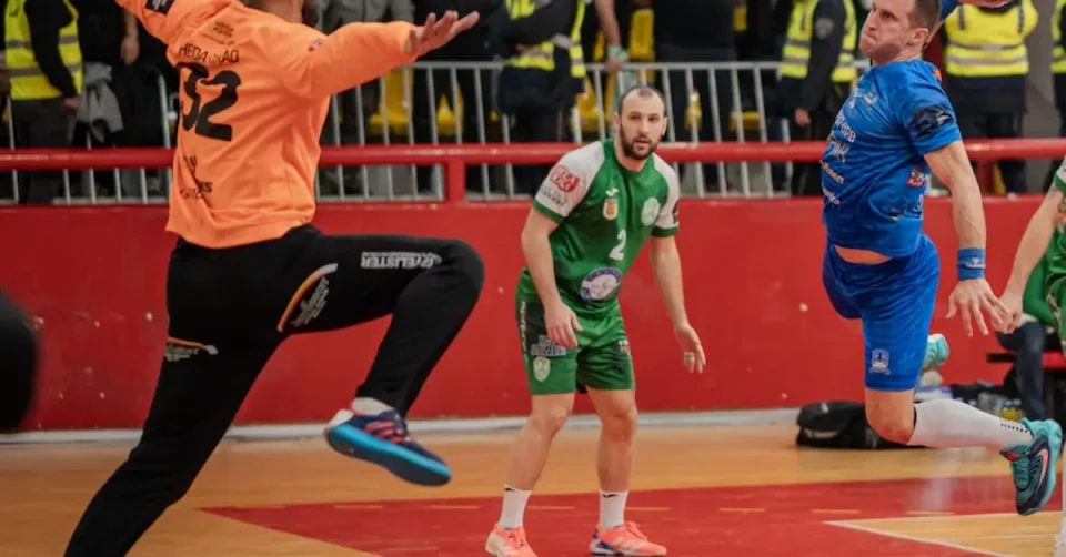 Дејан Манасков приведен во полициска станица по напад над помошниот тренер на Охрид