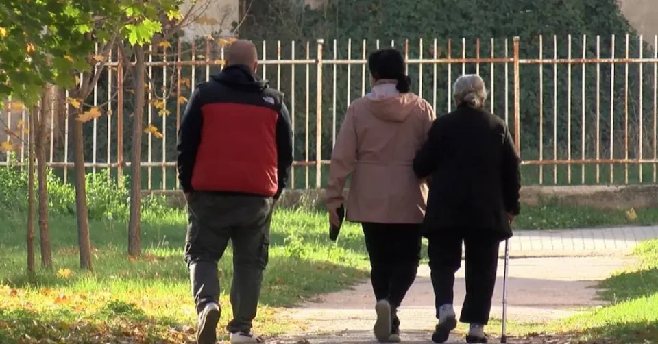 МИЦКОСКИ: Никој нема право да ги одземе покачените пензии на пензионерите