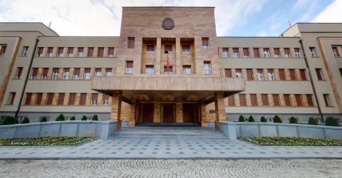 УСВОЕНА РЕЗОЛУЦИЈА ПРОТИВ НЕЛЕГАЛНАТА МИГРАЦИЈА: Со 65 гласа „за“ и пет „против“, Собранието со потврда дека нема да има мигрантски кампови