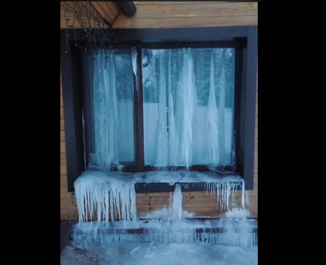 (ВИДЕО) ЕВЕ КАКО ЖИВЕАТ УКРАИНЦИТЕ: Замрзнати радијатори и импровизирани греалки во становите во Киев