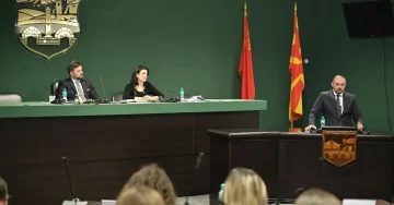 Град Скопје започнува со подобрување на управувањето со сообраќајот преку воведување паметен зелен бран