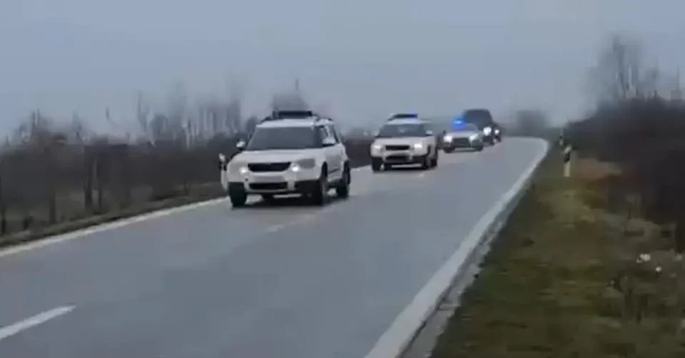 (ВИДЕО) Од фирма блиска на СДСМ и Заеви утрово извадени 21 тон марихуана