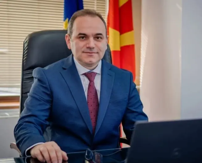 Собранието ја констатираше оставката на заменик министерот за образование Алиу