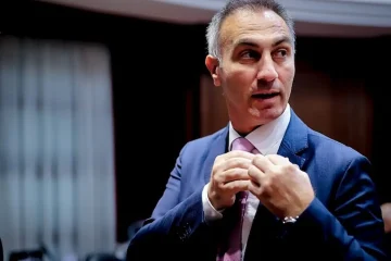 на поранешниот вицепремиер