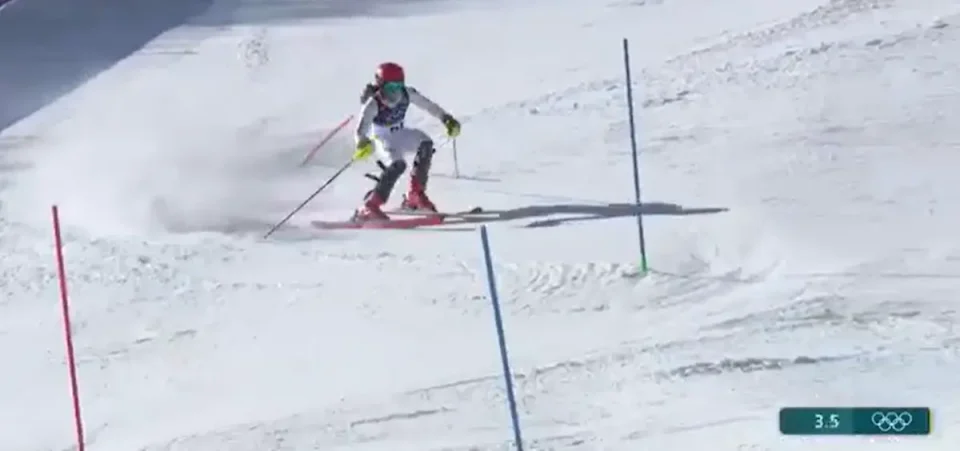 Атанасовска остана без пласман и во слалом на ЗОИ