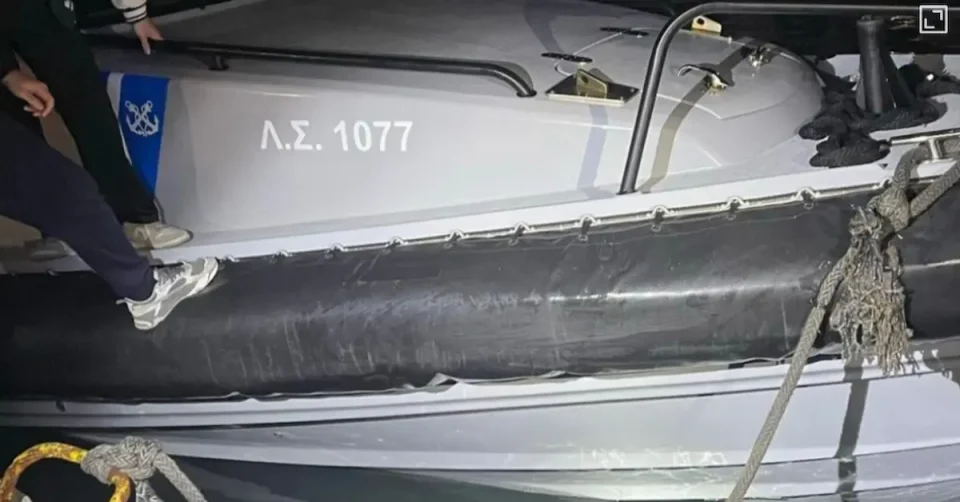 (ВИДЕО) НЕСРЕЌА ВО ГРЦИЈА: Судир на чамец со мигранти и патролен чамец на крајбрежната служба, 15 загинати и 26 повредени лица