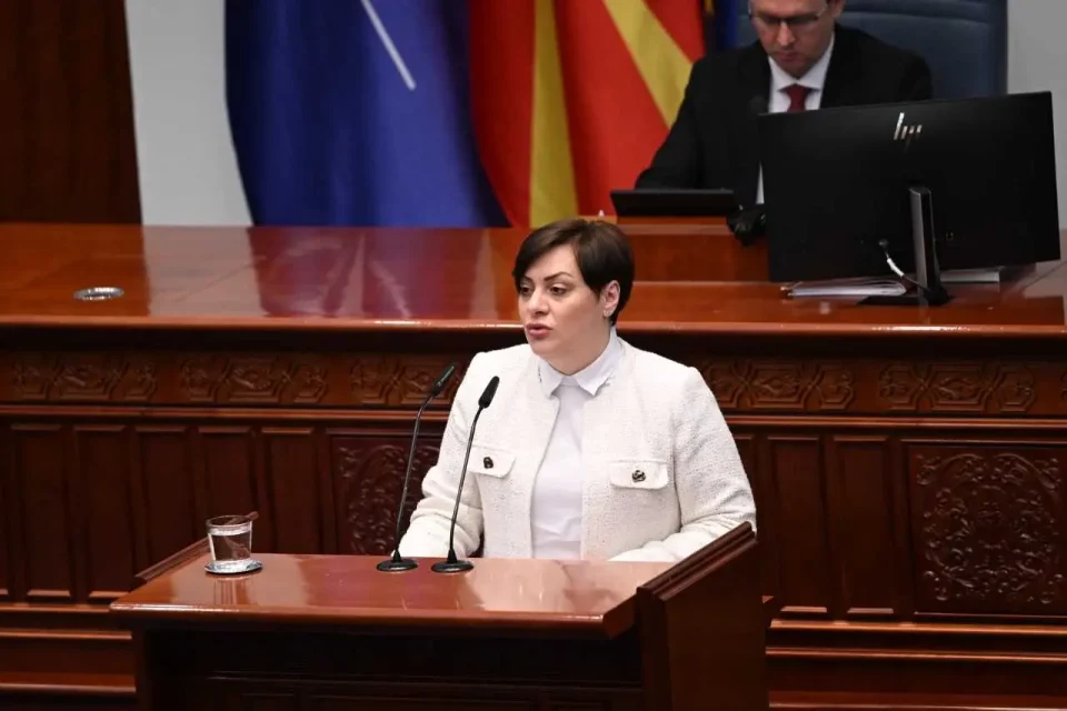 Димитриеска-Кочоска: Половина од уплатените средства за солидарниот данок ќе ги вратиме во март кон компаниите