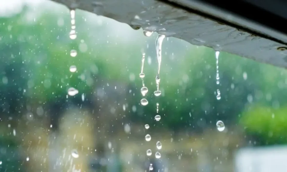 ПРОМЕНЛИВО ВРЕМЕ СО ДОЖД И СНЕГ: Од понеделник заладување и нови врнежи