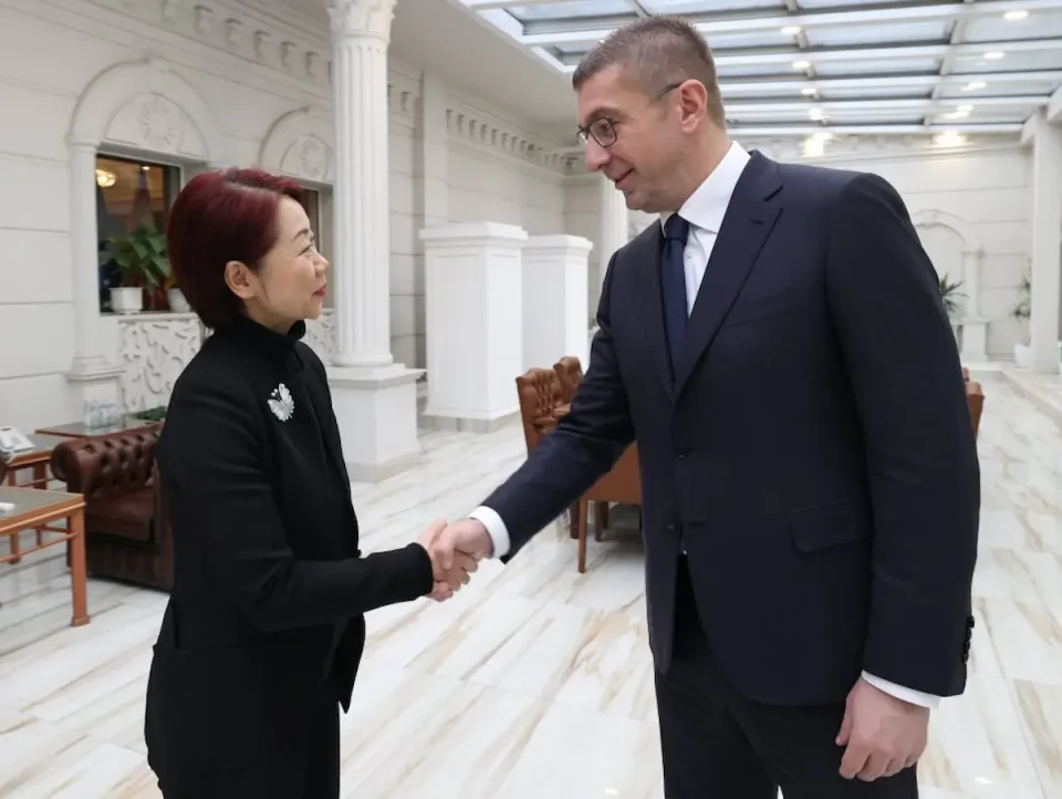 Мицкоски на средба со кинеската амбасадорка: Фокус на продлабочување на соработката меѓу Македонија и Кина
