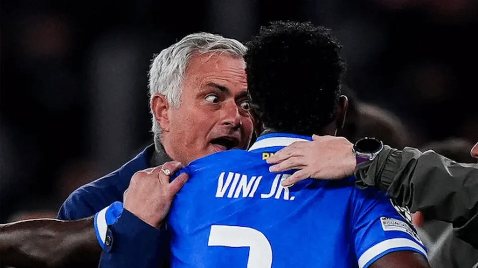 (ВИДЕО) Мурињо до Винисиус: Постигна голчиште, зошто мора да го славиш провоцирајќи?