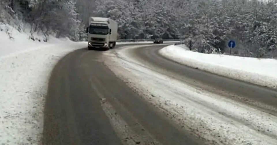 Укината забраната за сообраќај на тешки товарни возила на Стража