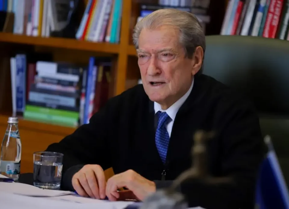 Бериша обвинува: Албанија не ги исполнува условите за евроинтеграција