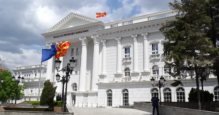 ВЛАДИНА РЕКОНСТРУКЦИЈА: Во петок и сабота средби на ВМРО-ДПМНЕ со коалициските партнери од ВРЕДИ и ЗНАМ