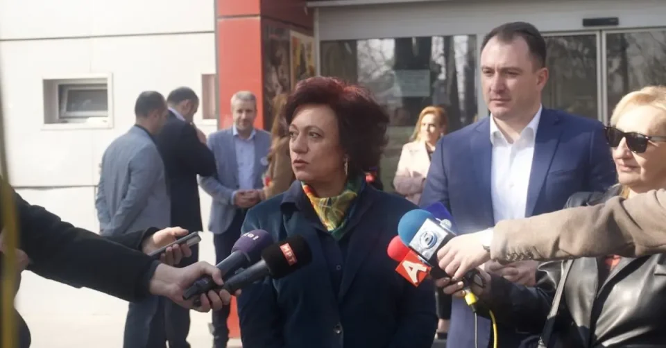 Промовиран едукативниот филм „Кликни безбедно“ во Кисела Вода: Заедничка мисија за заштита на децата во дигиталниот свет