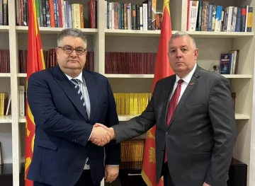 Минчев оствари средба со амбасадорот на Црна Гора: Фокус на реформи и соработка во јавната администрација