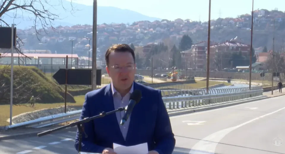 (ВИДЕО) Николоски: Ќе се реконструира и граничниот премин Деве Баир