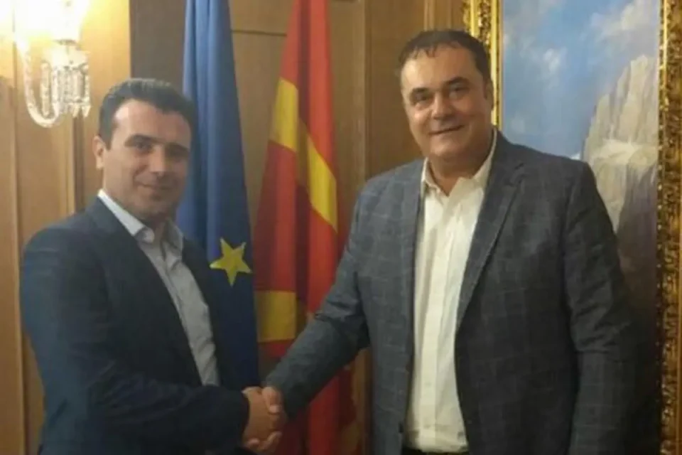 За чии интереси делува СДС, Башановиќ екс советникот на Заев и Милјан Шчекиќ ја креираат политиката и го водат ПР от на СДС