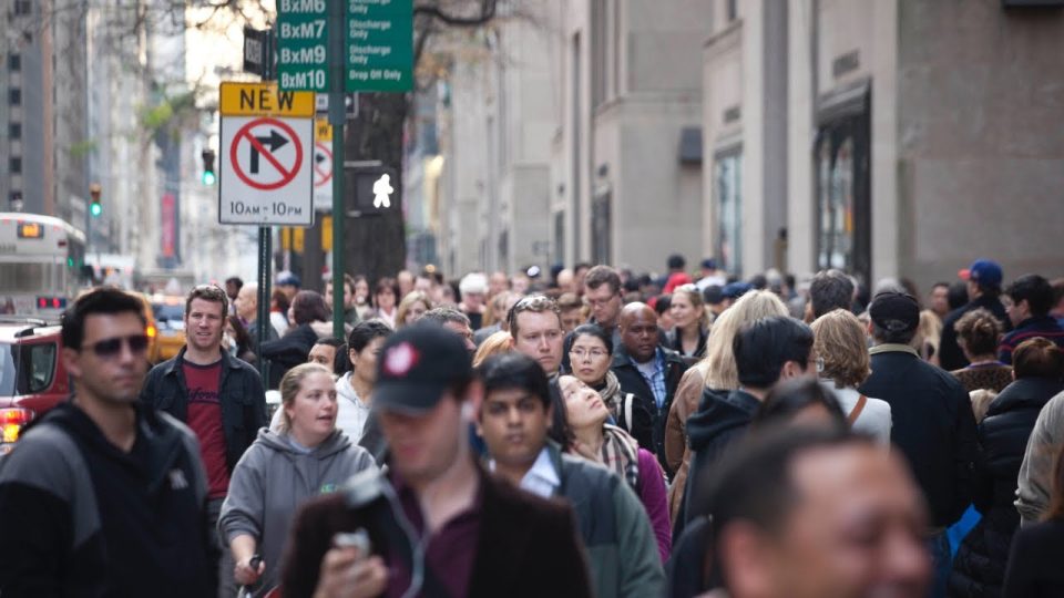 Само еден од четворица Американци ги поддржува нападите врз Иран, покажува анкета на Ројтерс/Ипсос